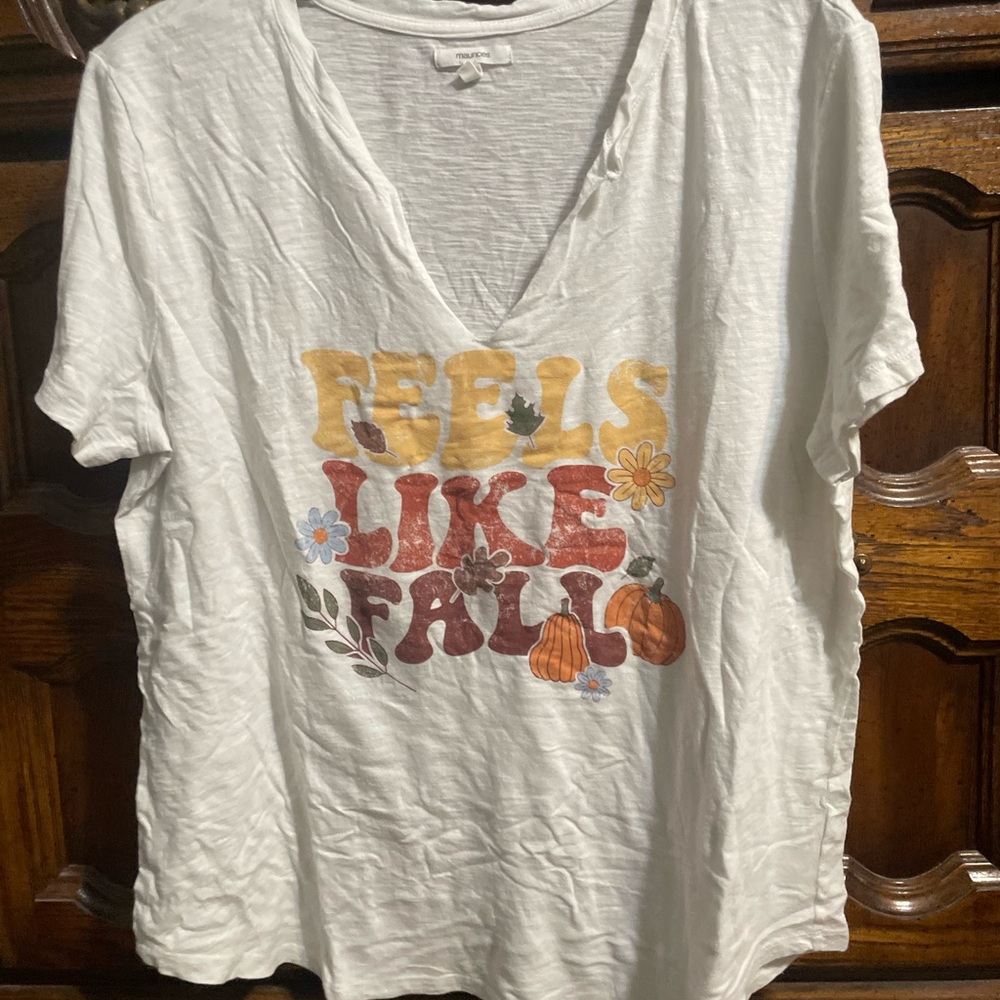 Maurices White 'Feels Like Fall' Graphic Tee